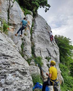 Corso base di arrampicata su roccia, con la guida alpina Lorenzo Trento 
