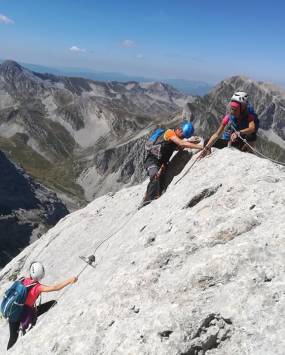 Vie Ferrate sul Gran Sasso, attività proposta dalla guida alpina Lorenzo Trento