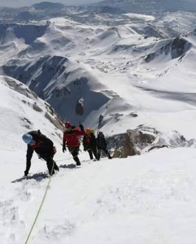 Corso base di alpinismo invernale e di preparazione ai 4000m, proposto da Itinarrando