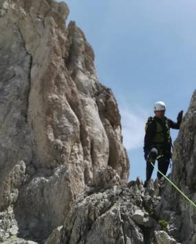 Traversata delle 4 vette, sul Corno Grande con la guida alpina Lorenzo Trento