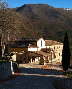 Monti Reatini, da Cantalice a Poggio Bustone