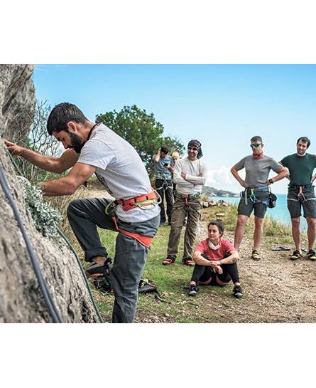 Corso base di arrampicata su roccia con Overest Climbing Club