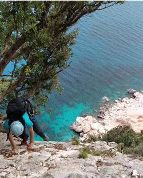 Trekking Selvaggio Blu con Guida Alpina Luca Bucciarelli