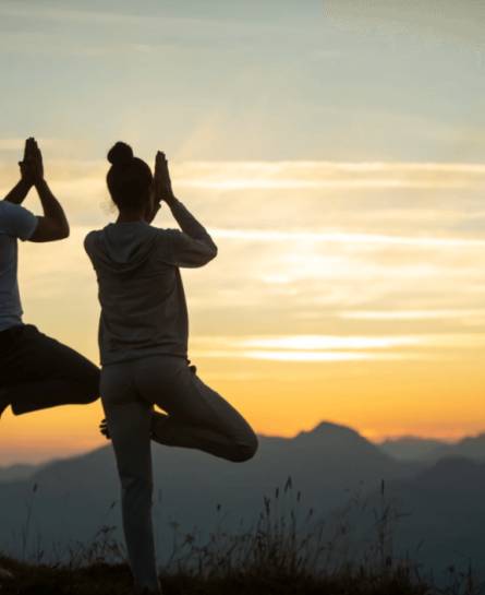 Yoga Trekking Retreat con Strike Adventure.