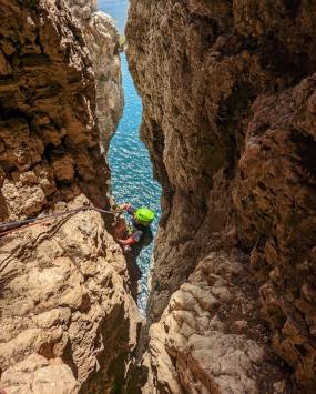 CORSO DI ARRAMPICATA MULTIPITCH, con la guida alpina Lorenzo Trento
