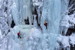 Corso di arrampicata su ghiaccio con Overest Climbing Club